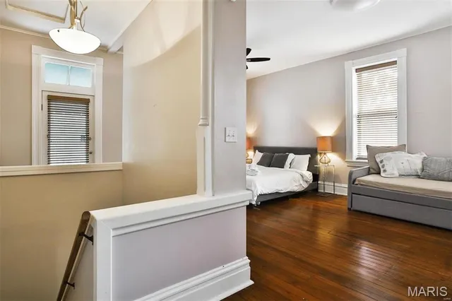 $1,850 | 2018 Senate Street, Unit R, St. Louis, MO 63118