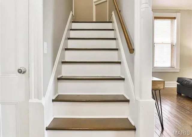 $1,850 | 2018 Senate Street, Unit R, St. Louis, MO 63118