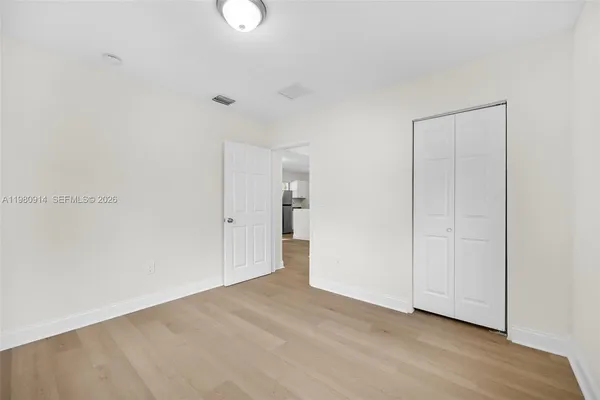 $3,200 | 299 Northwest 43rd Street, Unit ST, Miami, FL 33127