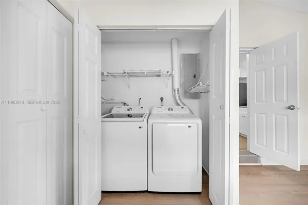 $3,200 | 299 Northwest 43rd Street, Unit ST, Miami, FL 33127