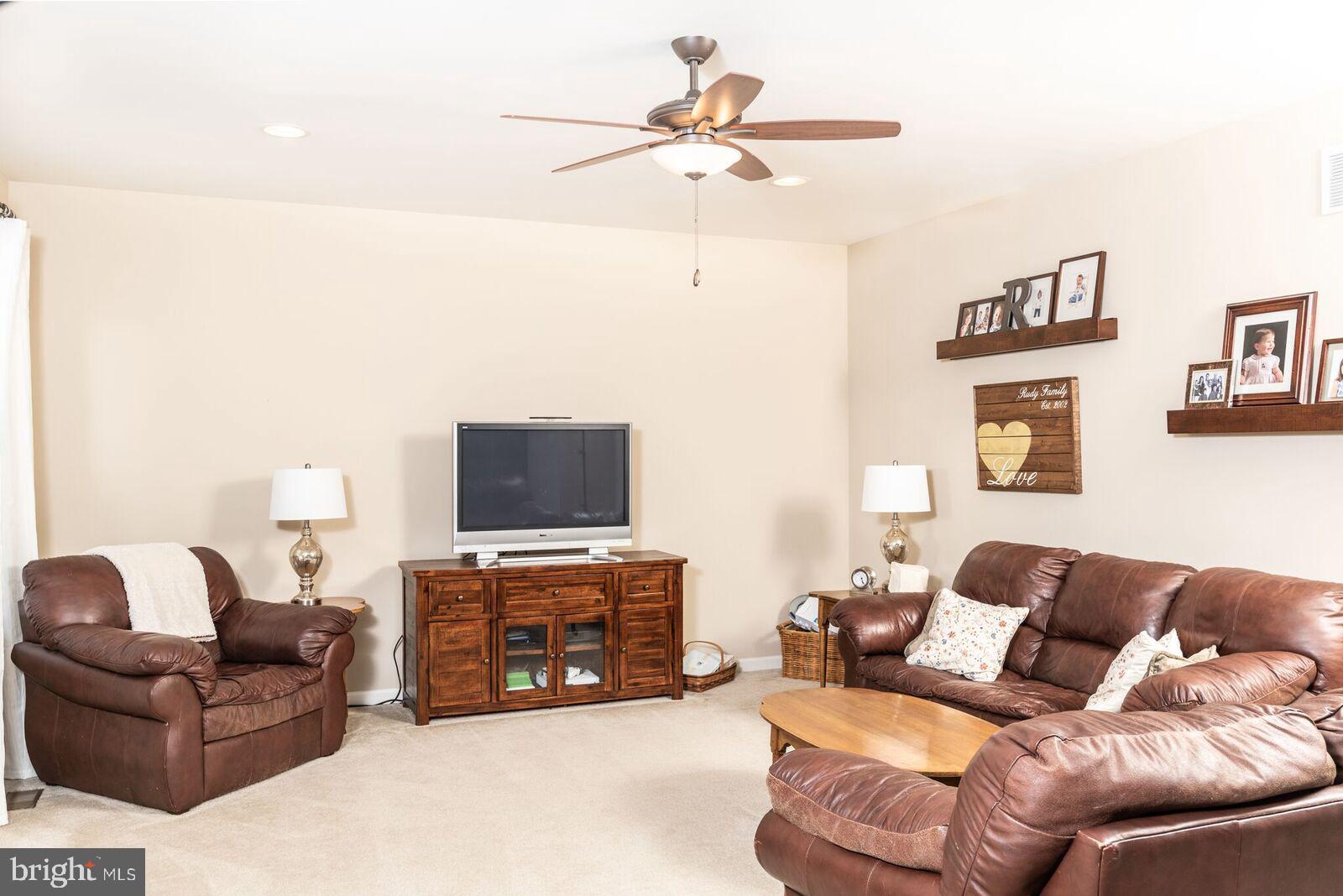 45 Rutherford Court Royersford, PA 19468 - Photo 12 of 30 Gallery Image 12