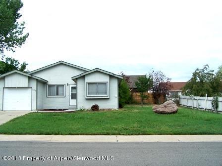 326 West 27th Street Rifle, CO 81650 - Photo 1 of 5 Front Main