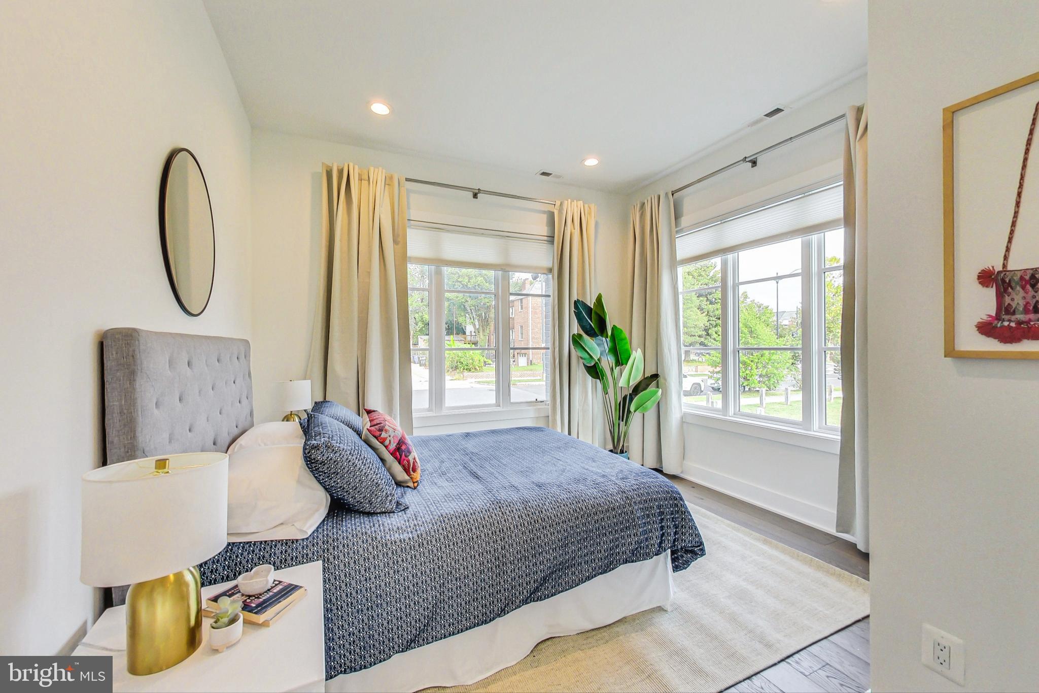 225 20th Street Northeast, Unit 1 Washington, DC 20002 - Photo 11 of 22