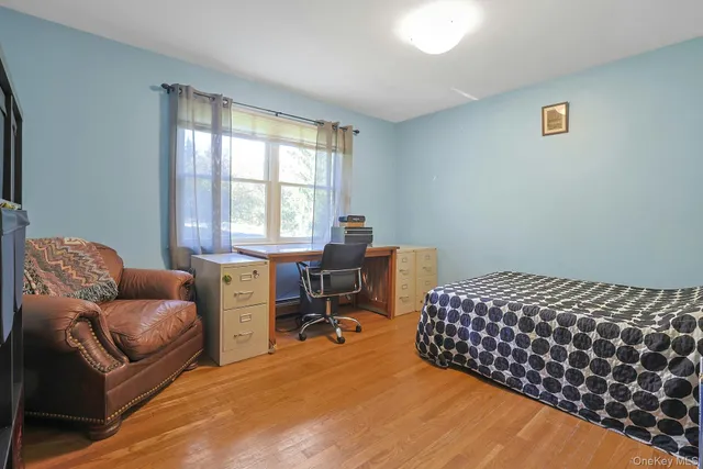 $1,299,000 | 1 Eunice Lane, Thornwood, NY 10594