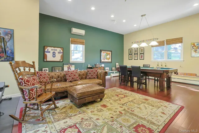 $1,299,000 | 1 Eunice Lane, Thornwood, NY 10594