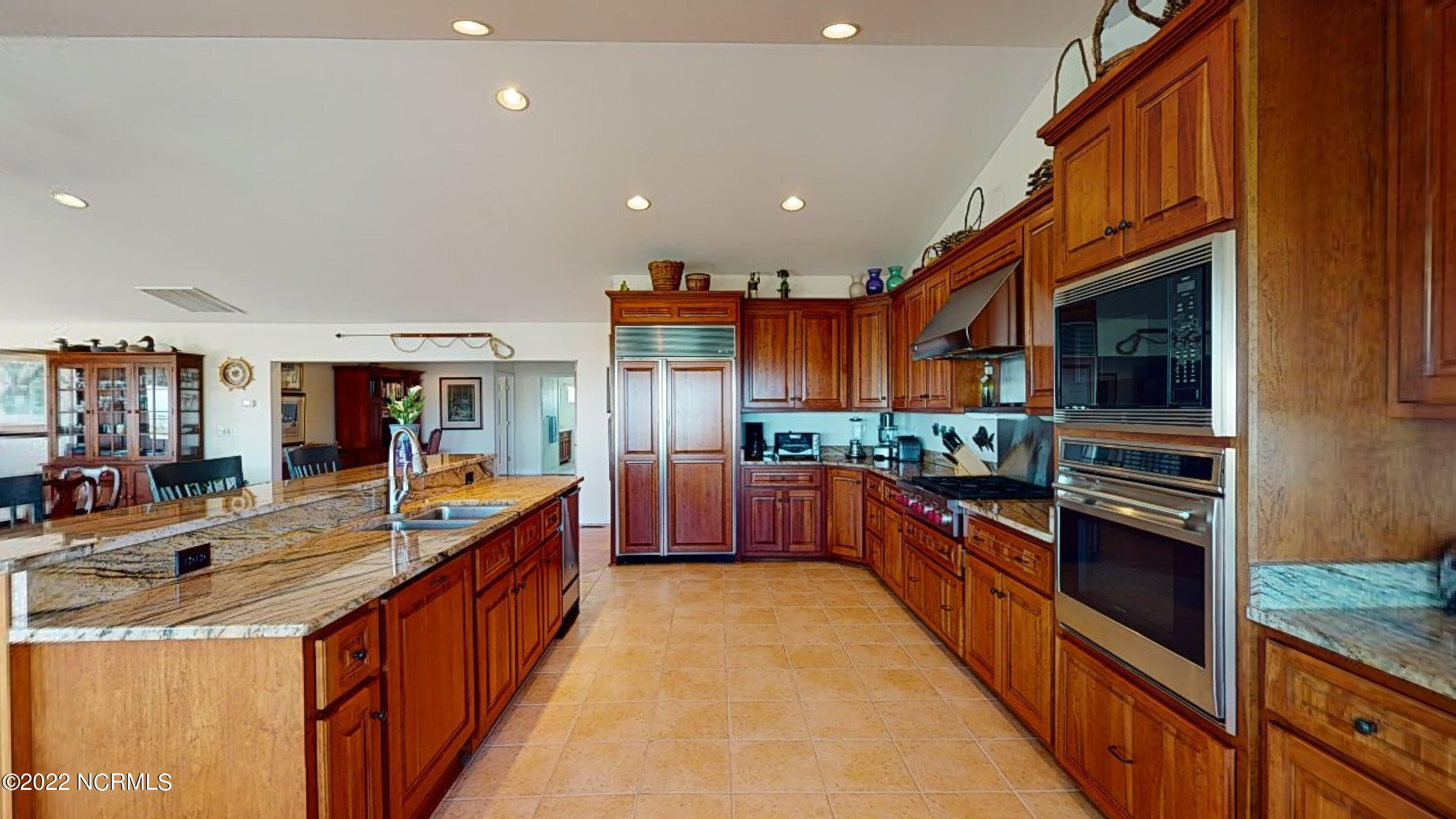 213 Straits Haven Road Beaufort, NC 28516 - Photo 15 of 68 Kitchen