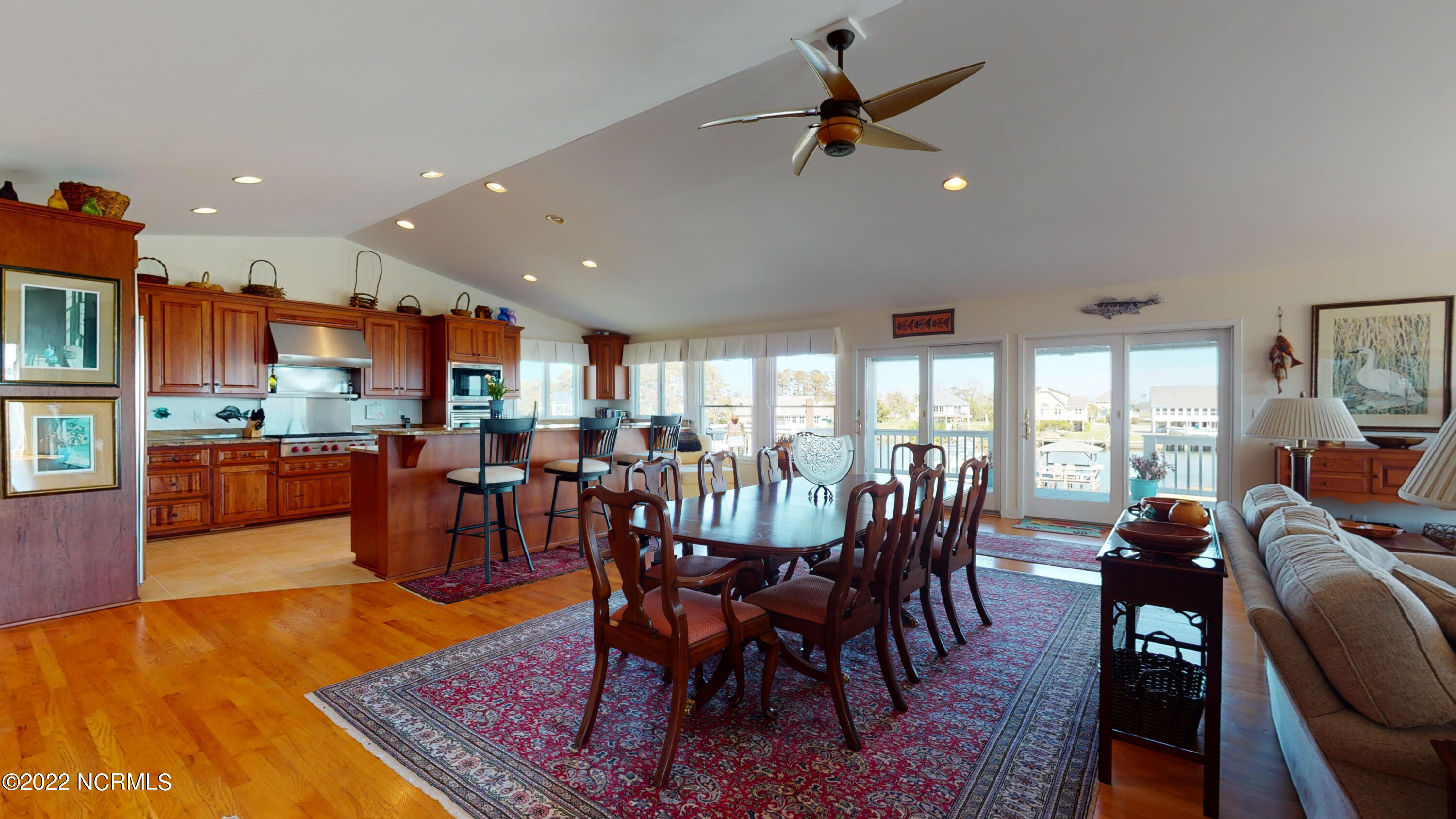 213 Straits Haven Road Beaufort, NC 28516 - Photo 18 of 68 Dining Room/Kitchen