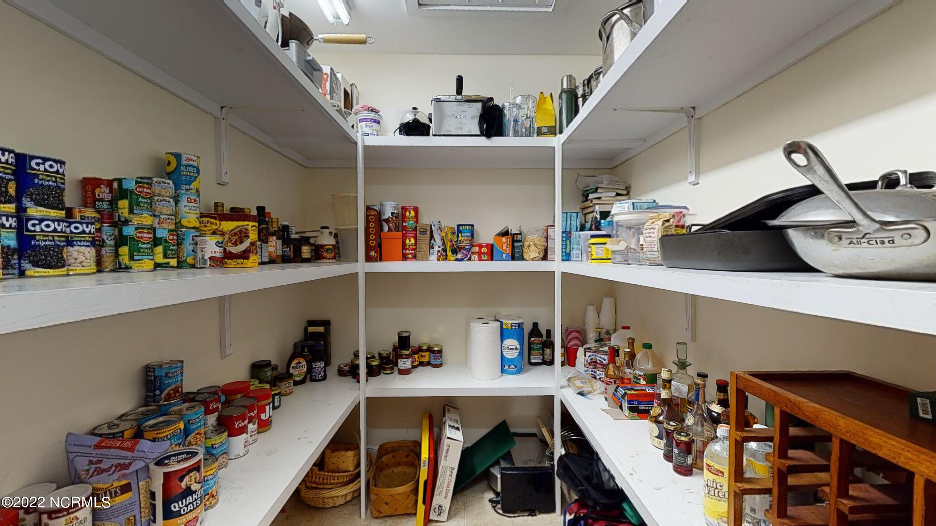 213 Straits Haven Road Beaufort, NC 28516 - Photo 20 of 68 Large Pantry