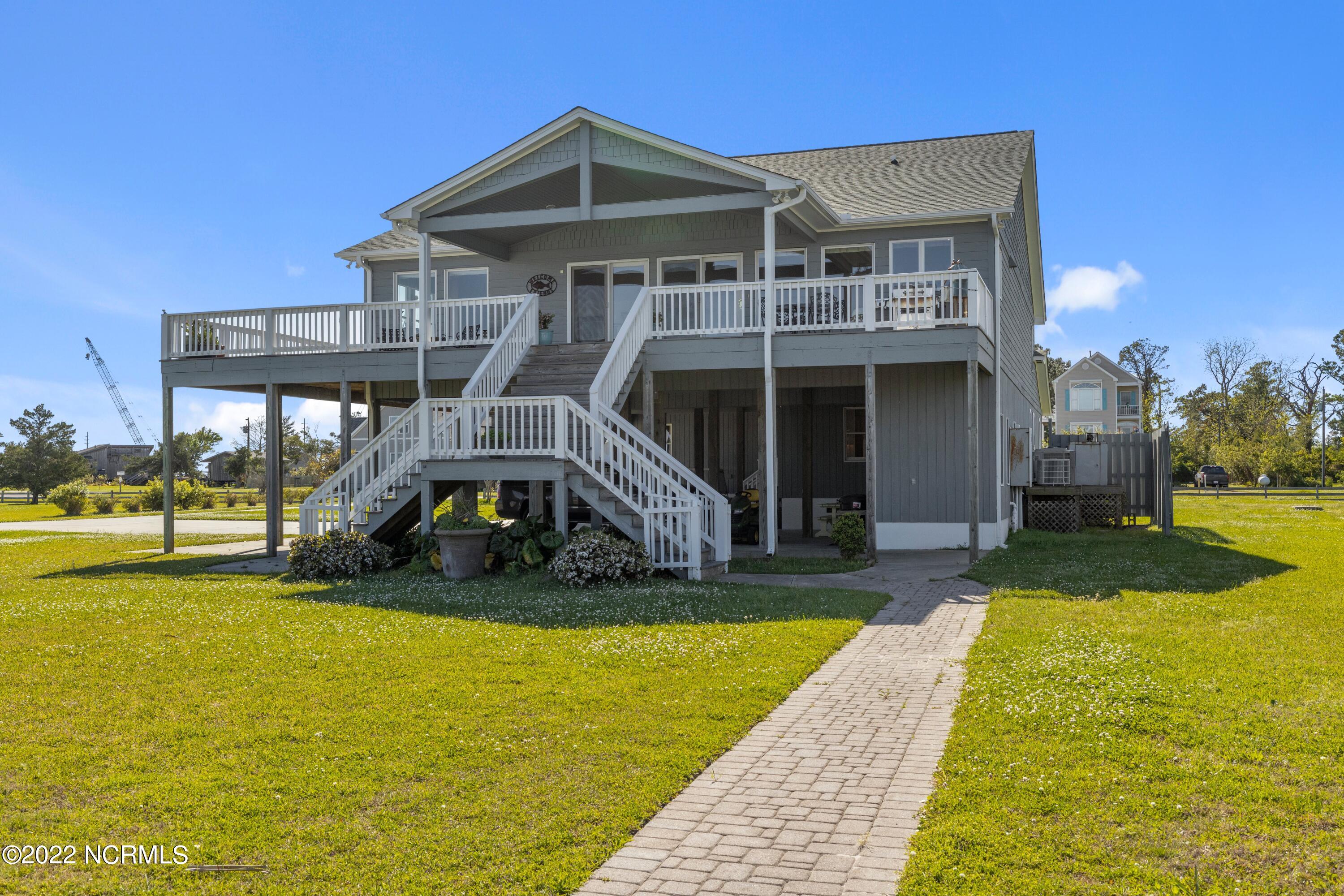 213 Straits Haven Road Beaufort, NC 28516 - Photo 2 of 68 213 Straits Haven Road