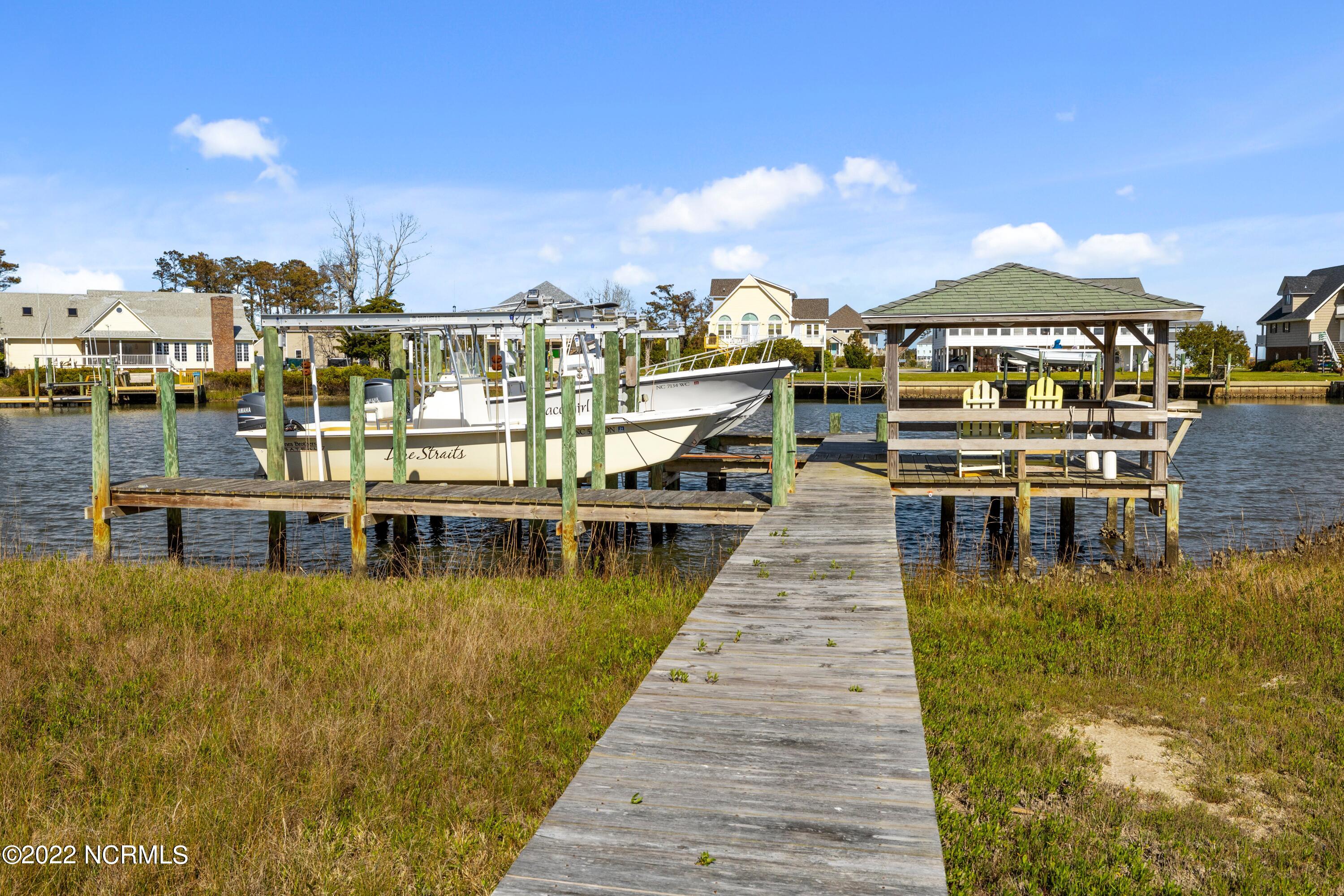 213 Straits Haven Road Beaufort, NC 28516 - Photo 3 of 68 2 Lifts for large boats