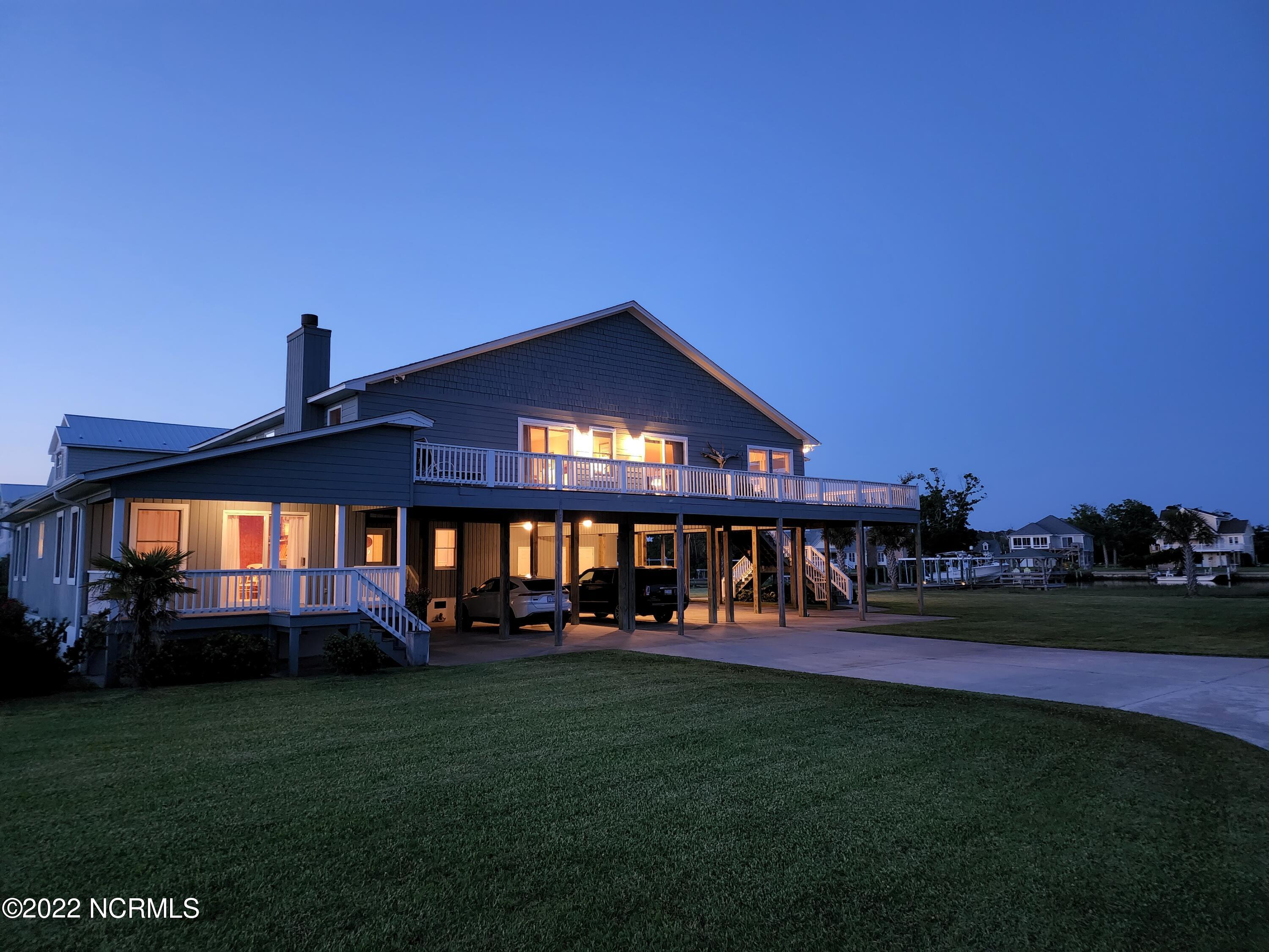 213 Straits Haven Road Beaufort, NC 28516 - Photo 4 of 68 Spectacular Evenings