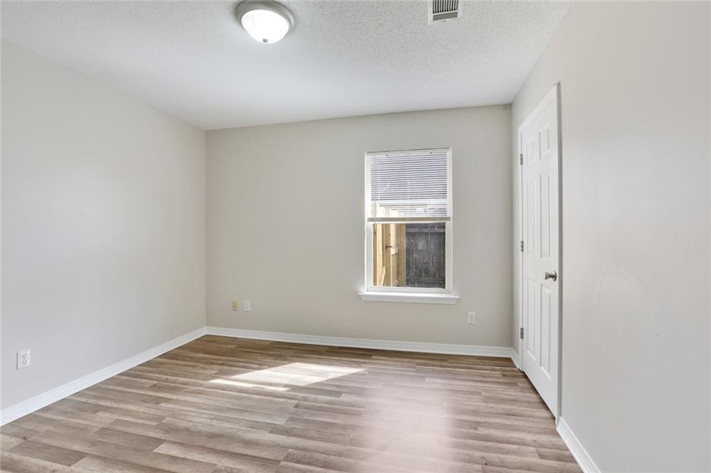 7660 Vincent Road New Orleans, LA 70128 - Photo 8 of 10 Gallery Image 8