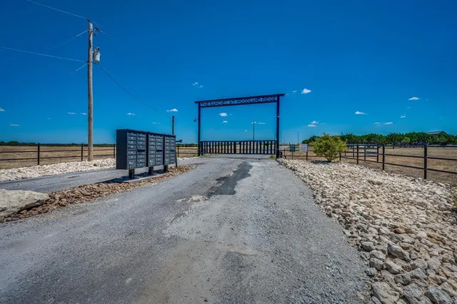 $110,000 | 336 Private Road 2658, Walnut Springs, TX 76690