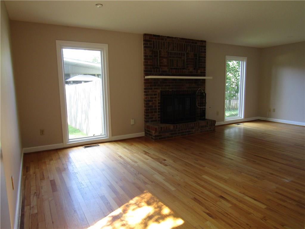 1110 Rocky Ford Road Columbus, IN 47203 - Photo 5 of 16 Gallery Image 5