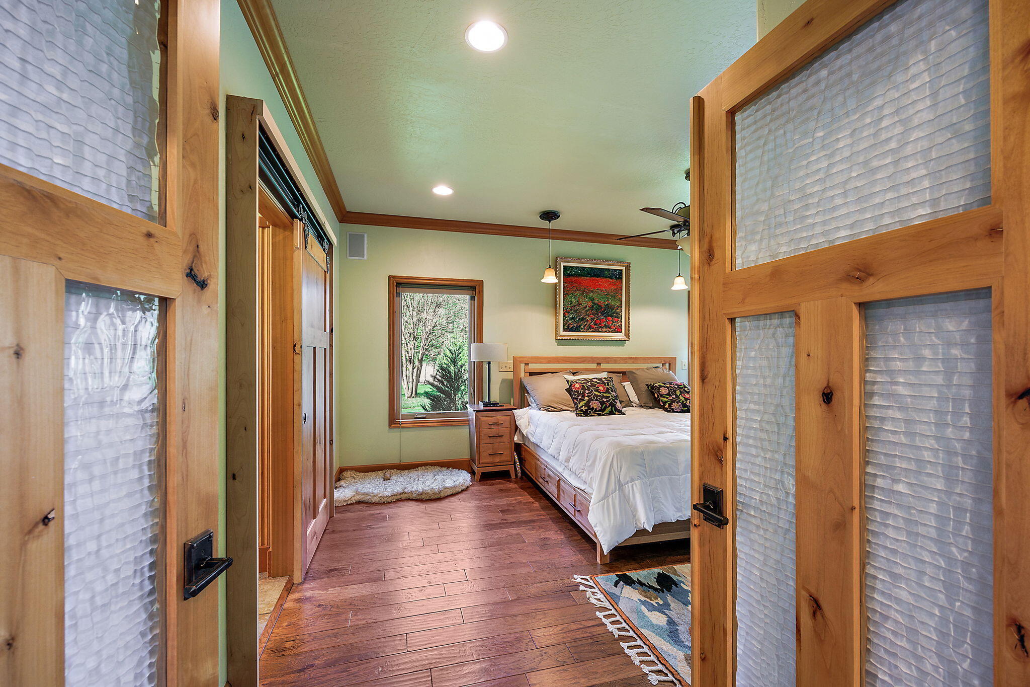 343 Rene Drive Shady Cove, OR 97539 - Photo 23 of 152 Primary Suite