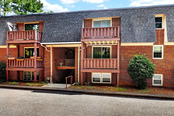 $149,900 | 2337 Morris Mill Road, Unit 3, Staunton, VA 24401