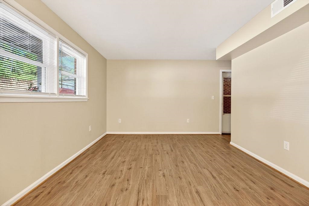 2337 Morris Mill Road, Unit 3 Staunton, VA 24401 - Photo 5 of 22