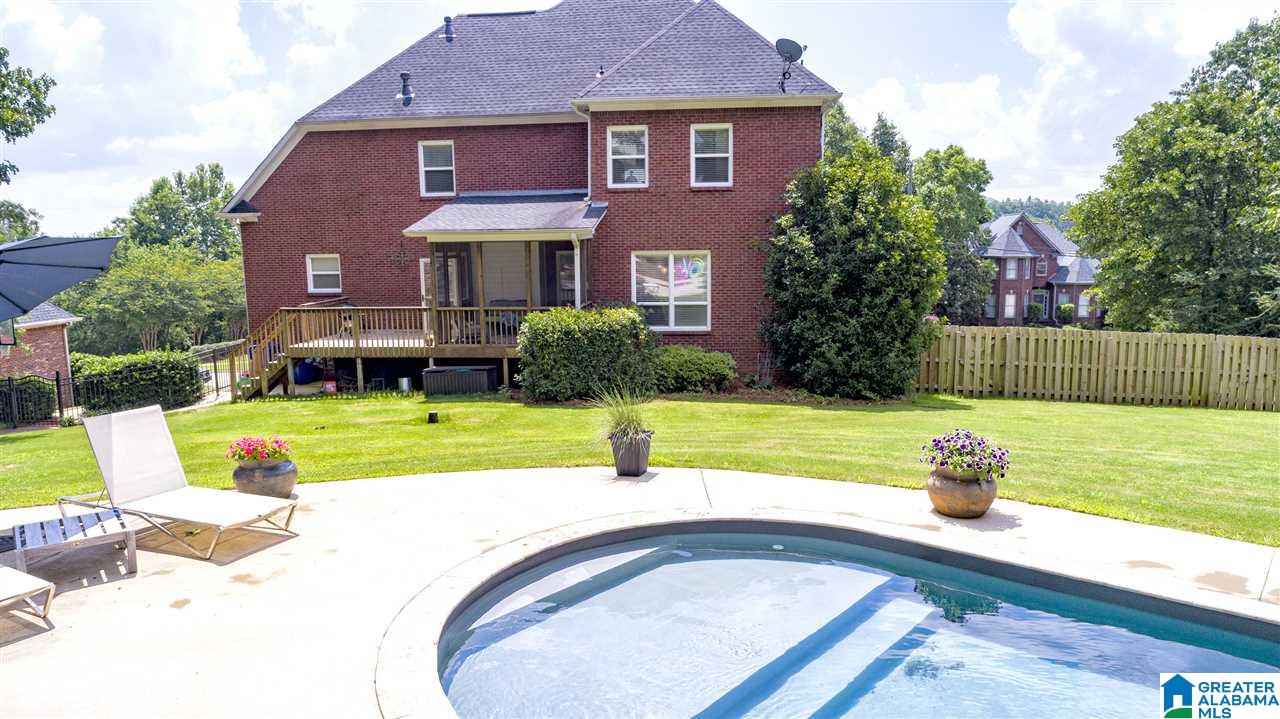 143 Linwood Road Sterrett, AL 35147 - Photo 3 of 40