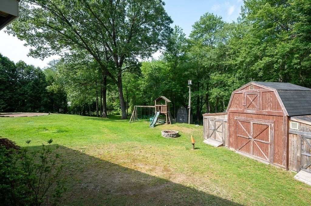 129 Corbin Road Dudley, MA 01571 - Photo 23 of 26 Gallery Image 23