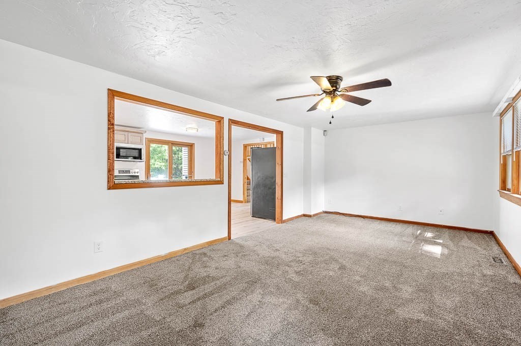 129 Corbin Road Dudley, MA 01571 - Photo 3 of 26 Gallery Image 3