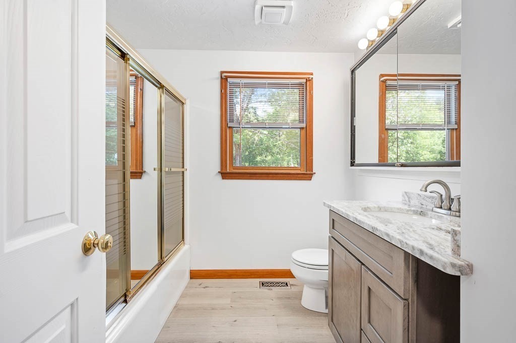 129 Corbin Road Dudley, MA 01571 - Photo 7 of 26 Gallery Image 7