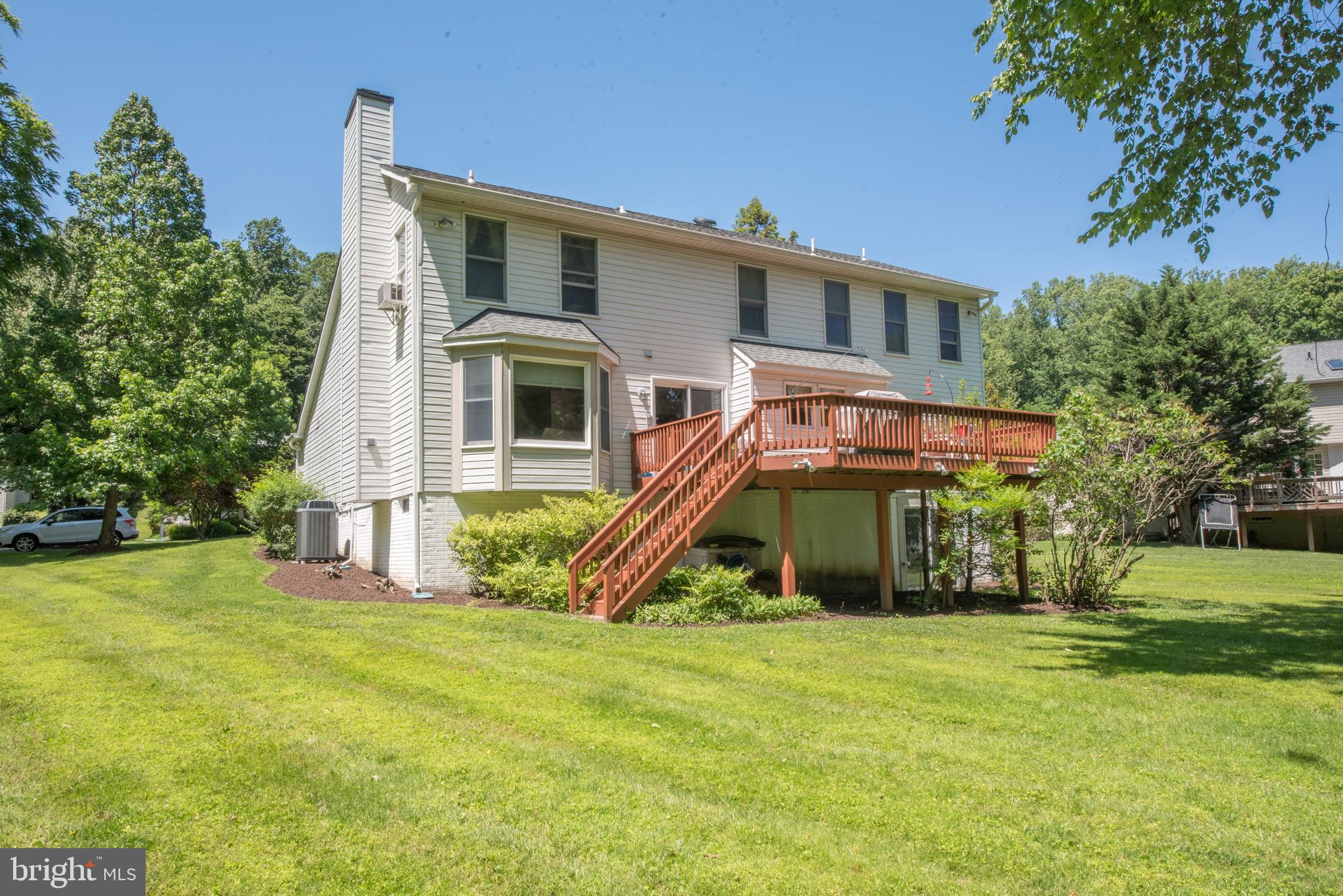 7527 Stream Crossing Road Baltimore, MD 21209 - Photo 36 of 38 Exterior Front