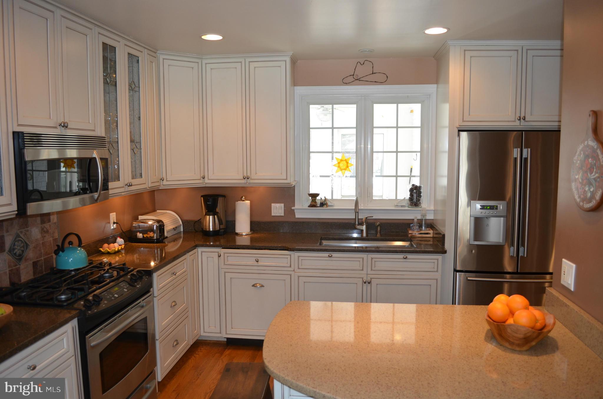 9615 Flower Avenue Silver Spring, MD 20901 - Photo 13 of 30 Kitchen