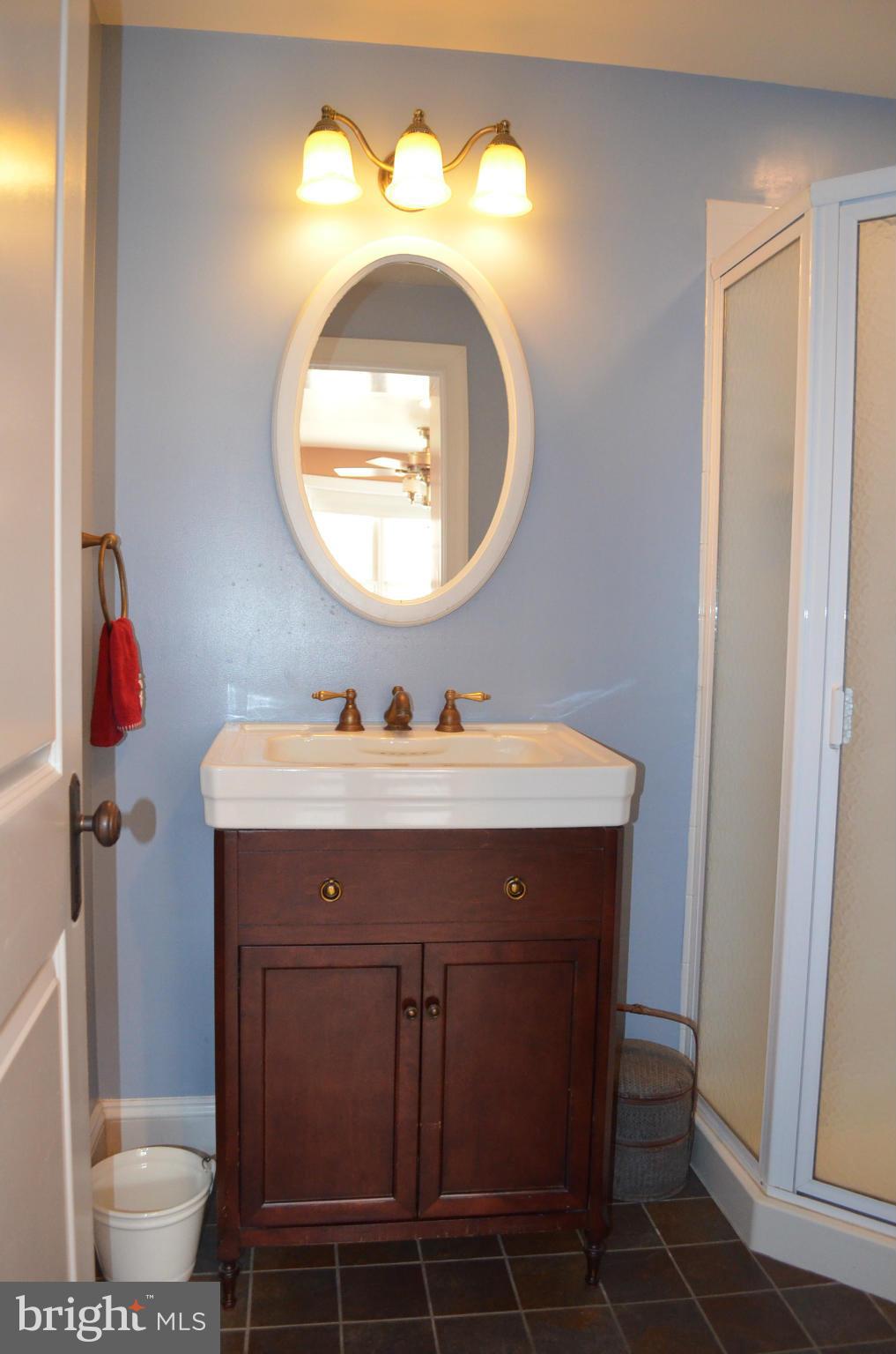 9615 Flower Avenue Silver Spring, MD 20901 - Photo 15 of 30 Bath