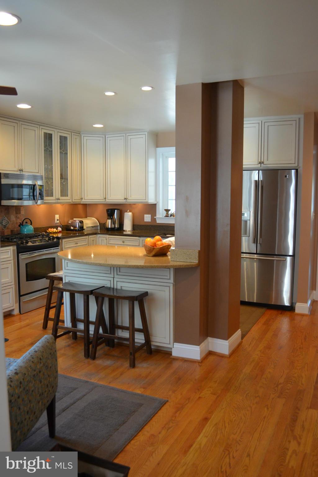 9615 Flower Avenue Silver Spring, MD 20901 - Photo 16 of 30 Kitchen