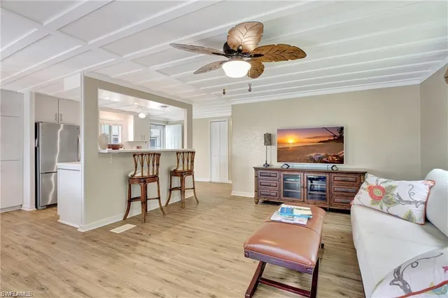 $150,000 | 193 Carissa Lane, Unit 89, Naples, FL 34114