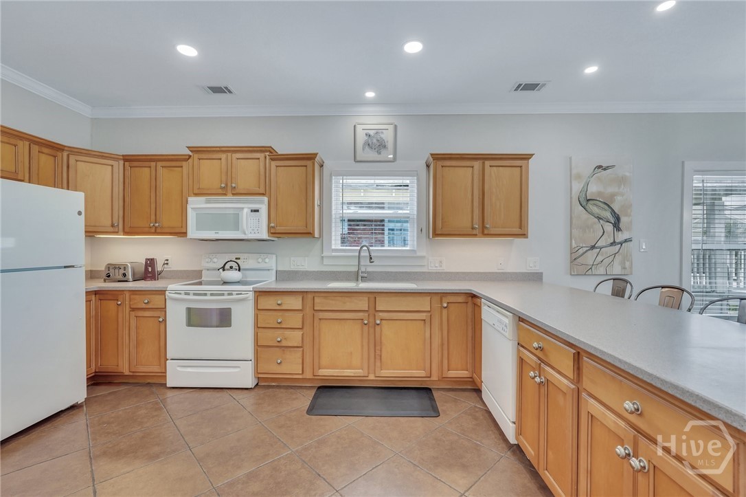 5 17th Street Tybee Island, GA 31328 - Photo 12 of 53