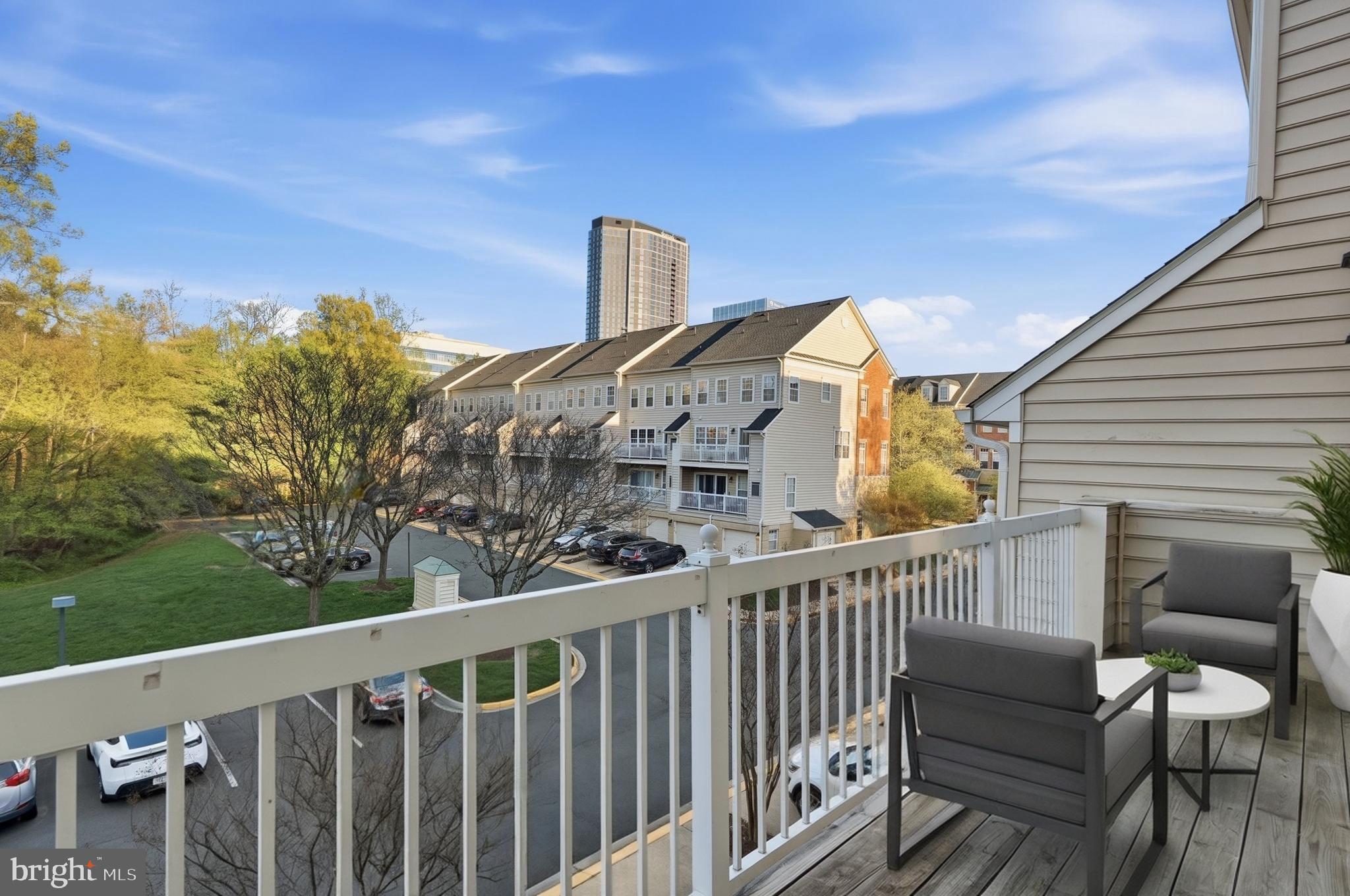 1881 Crescent Park Drive Reston, VA 20190 - Photo 41 of 43