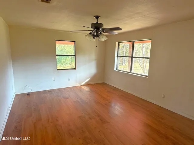 $94,900 | 2027 Hamp Lea Road, Magnolia, MS 39652