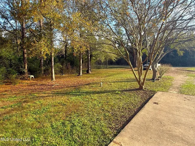 $94,900 | 2027 Hamp Lea Road, Magnolia, MS 39652