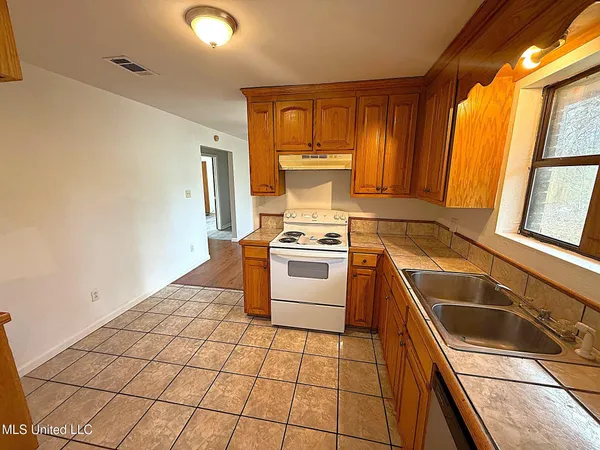 $134,900 | 2027 Hamp Lea Road, Magnolia, MS 39652