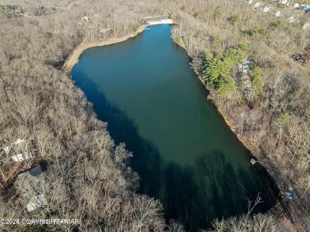 $322,000 | 2041 Candlewood Drive, East Stroudsburg, PA 18301