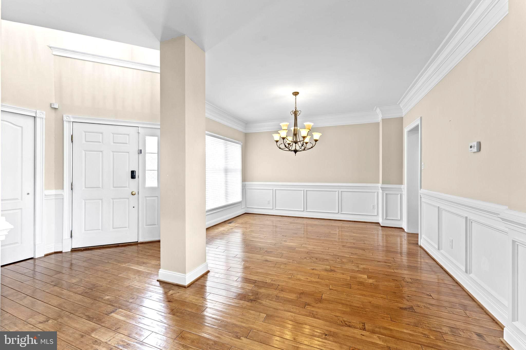 14 Sloan Road West Chester, PA 19382 - Photo 3 of 78 Entry to dining room -