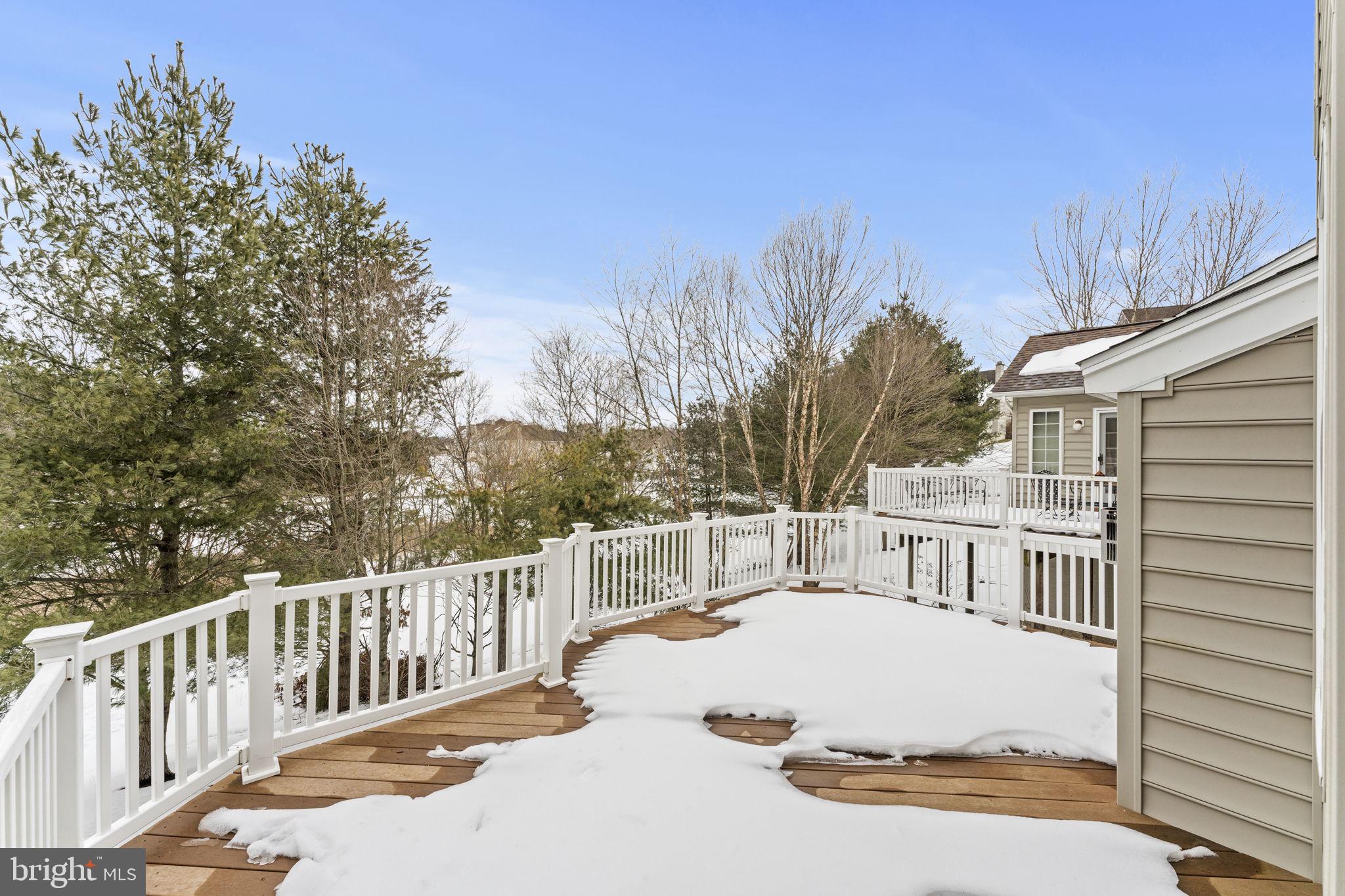 14 Sloan Road West Chester, PA 19382 - Photo 33 of 78 Large composite deck
