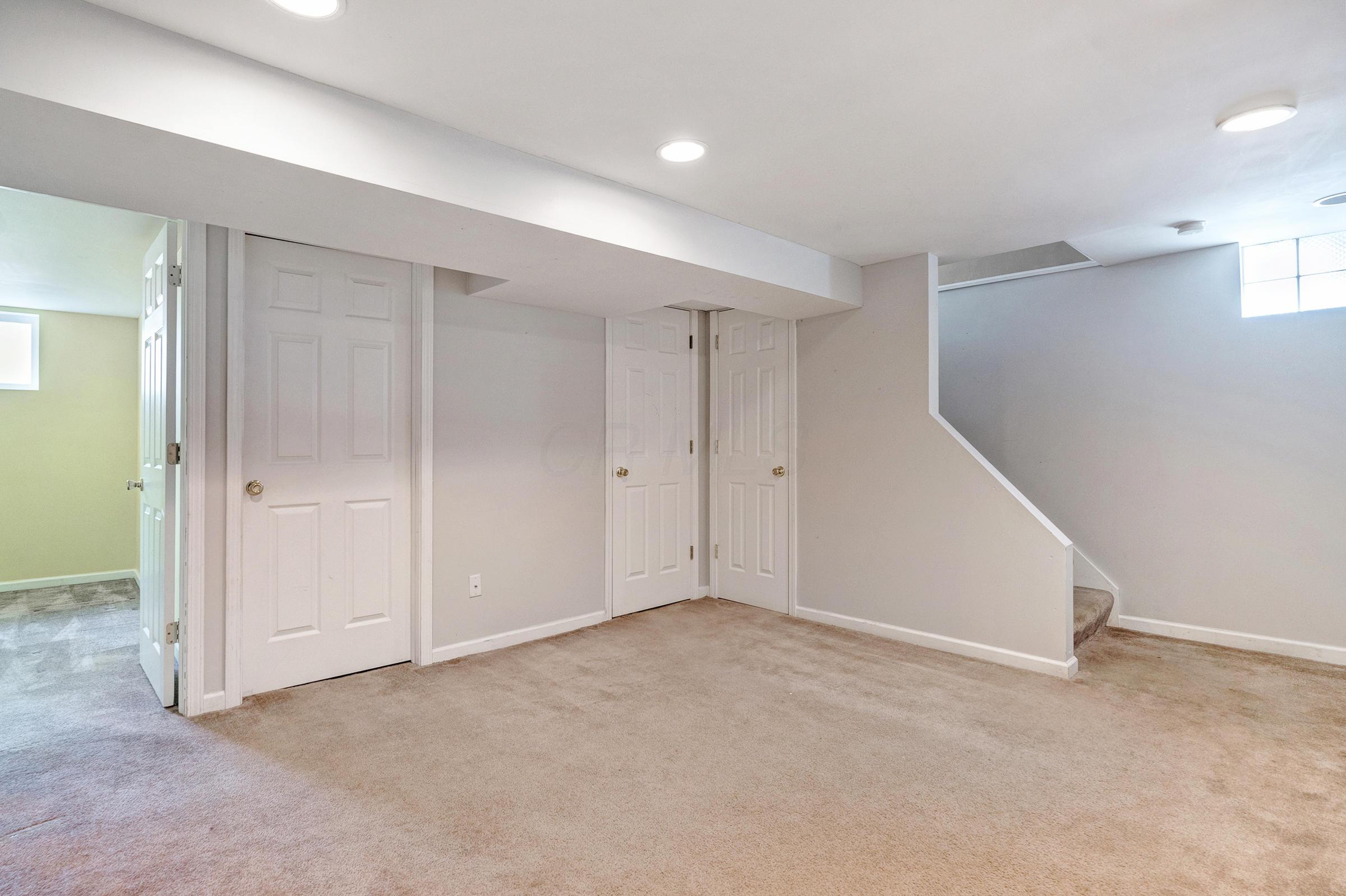 783 South Cassingham Road Columbus, OH 43209 - Photo 23 of 38
