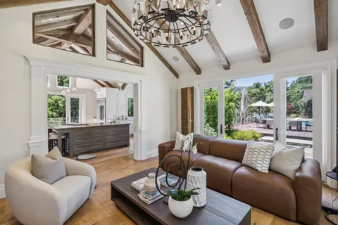 $16,900,000 | 3 Vintage Court, Woodside, CA 94062
