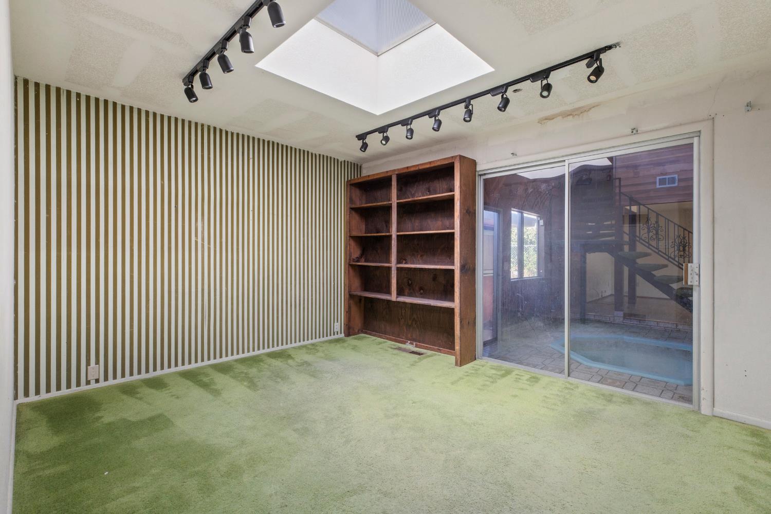 207 Lane Street Modesto, CA 95354 - Photo 16 of 36