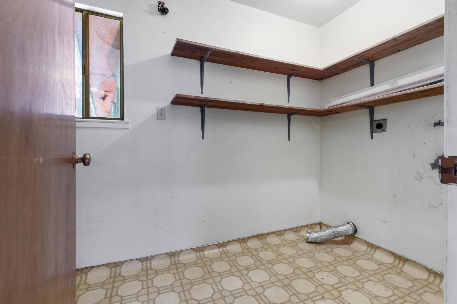 207 Lane Street Modesto, CA 95354 - Photo 27 of 36