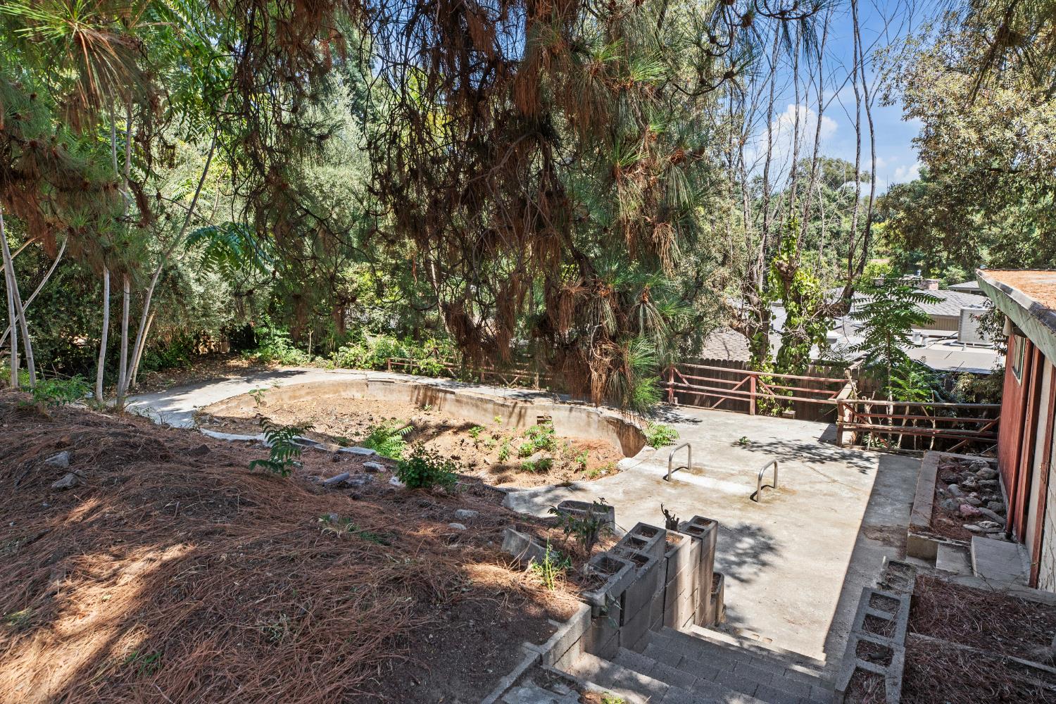 207 Lane Street Modesto, CA 95354 - Photo 34 of 36