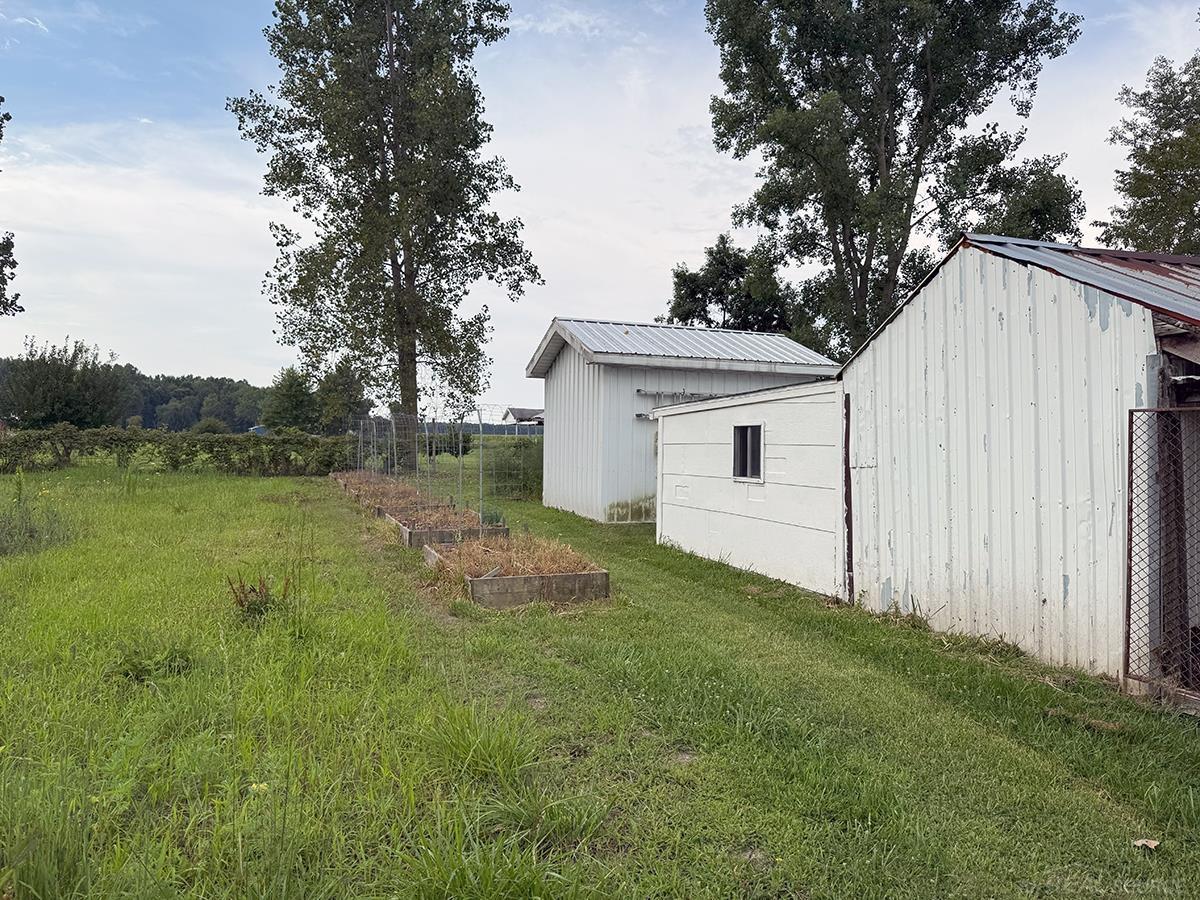 10765 Dorwood Road Burt, MI 48417 - Photo 2 of 34
