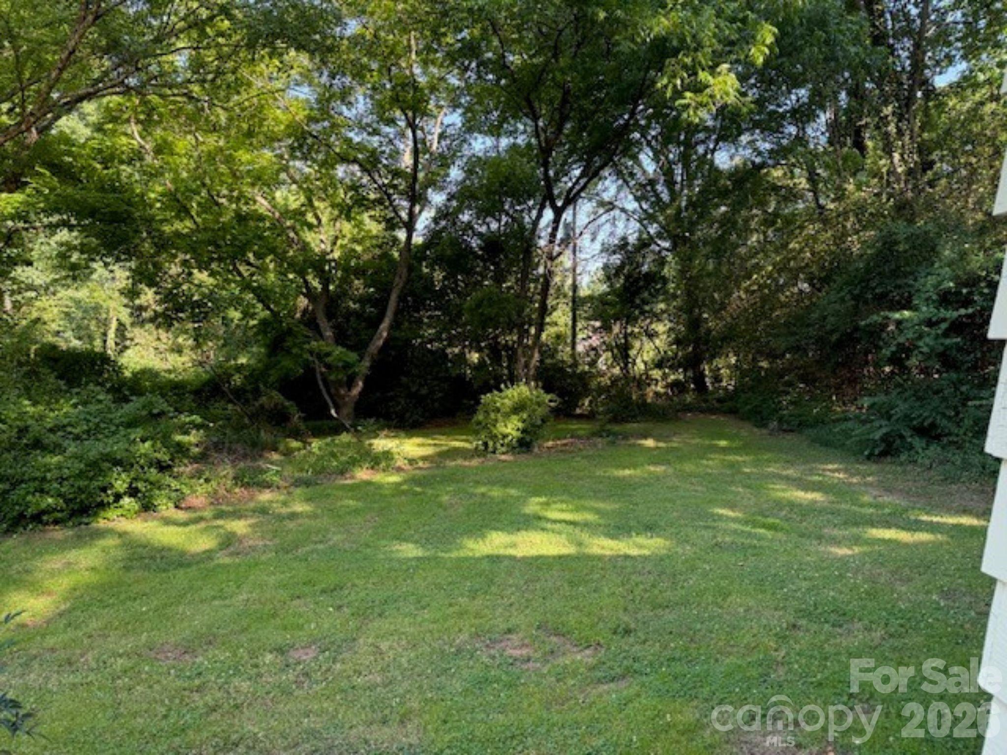 2028 Ferncliff Road Charlotte, NC 28211 - Photo 3 of 7