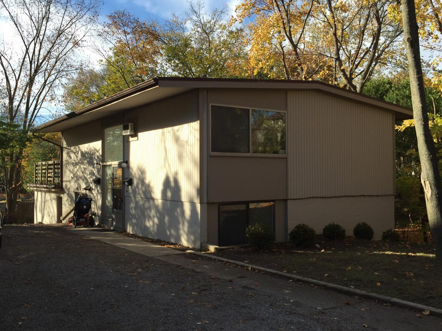1070 Ferdon Road Ann Arbor, MI 48104 - Photo 7 of 23 Photo 7