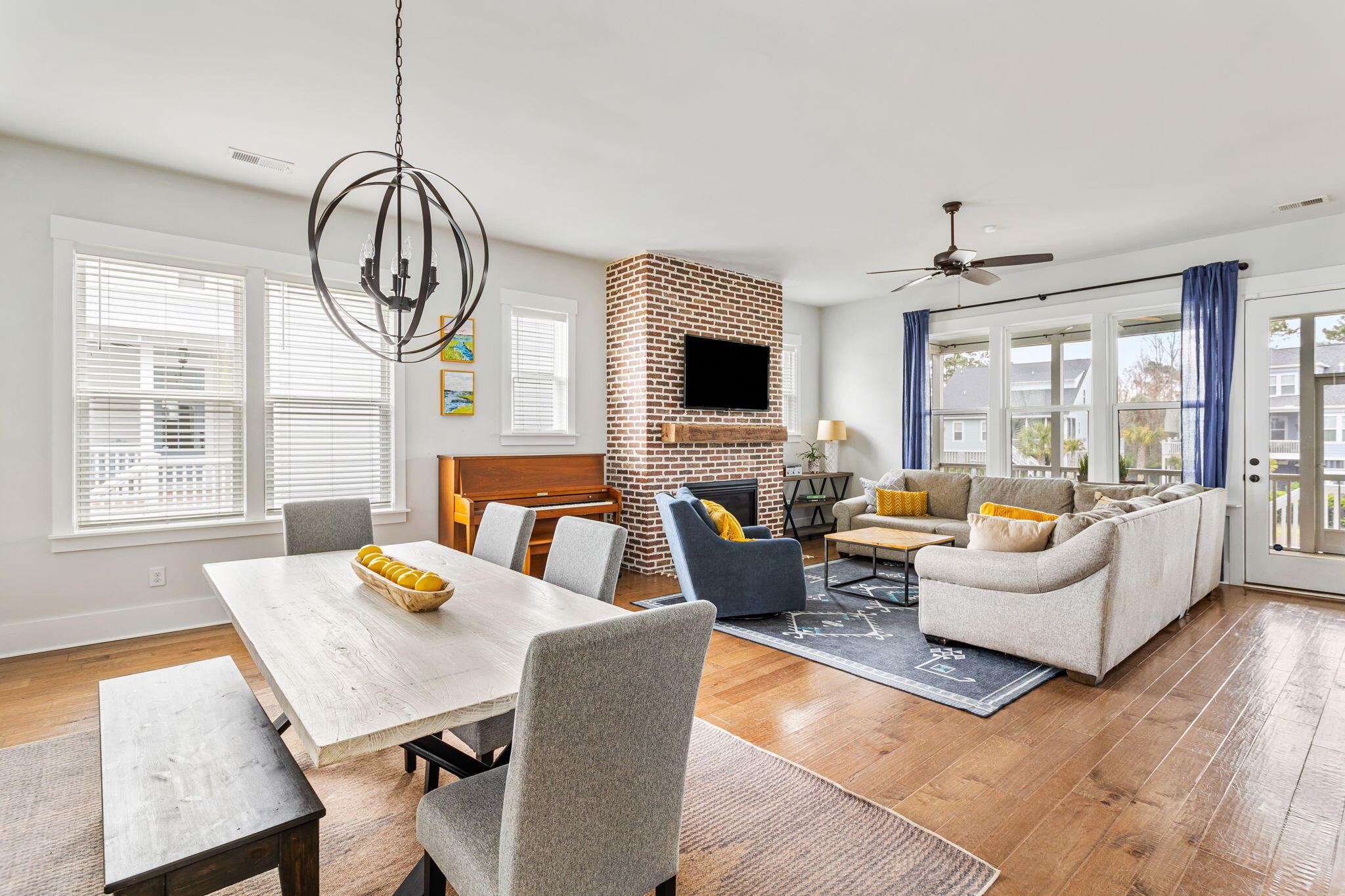 1468 Stratton Place Mount Pleasant, SC 29466 - Photo 5 of 37 Dining to Living
