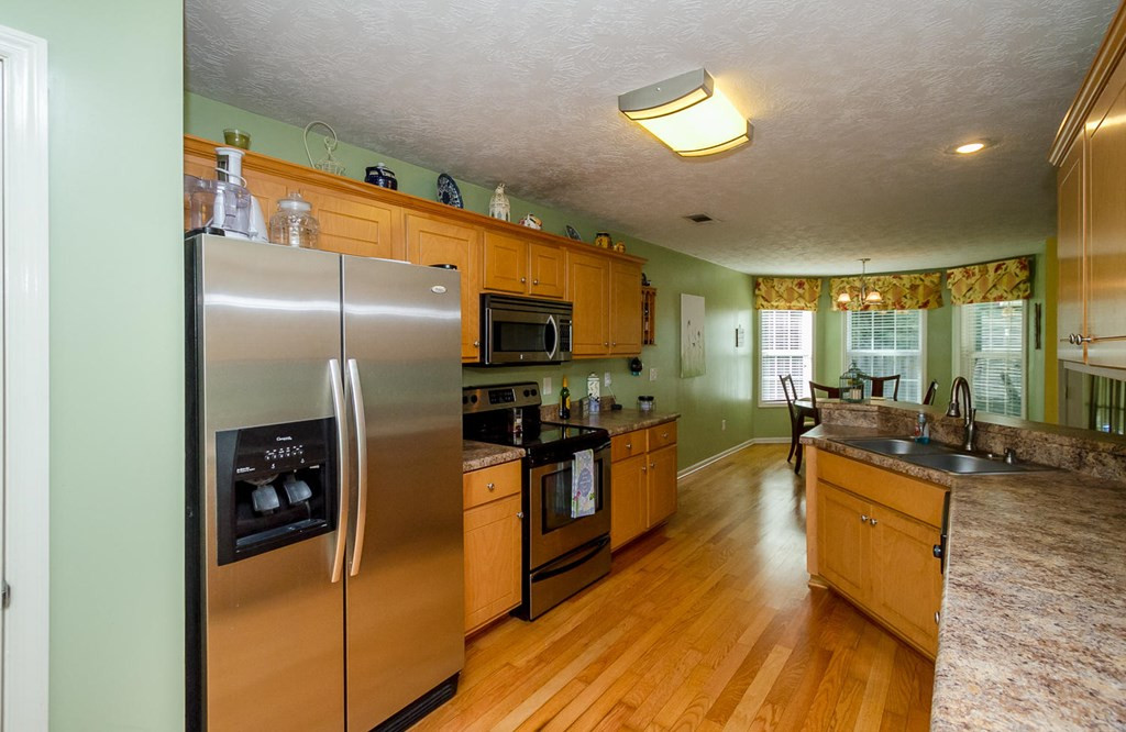 528 Lory Lane Grovetown, GA 30813 - Photo 10 of 30 Gallery Image 10