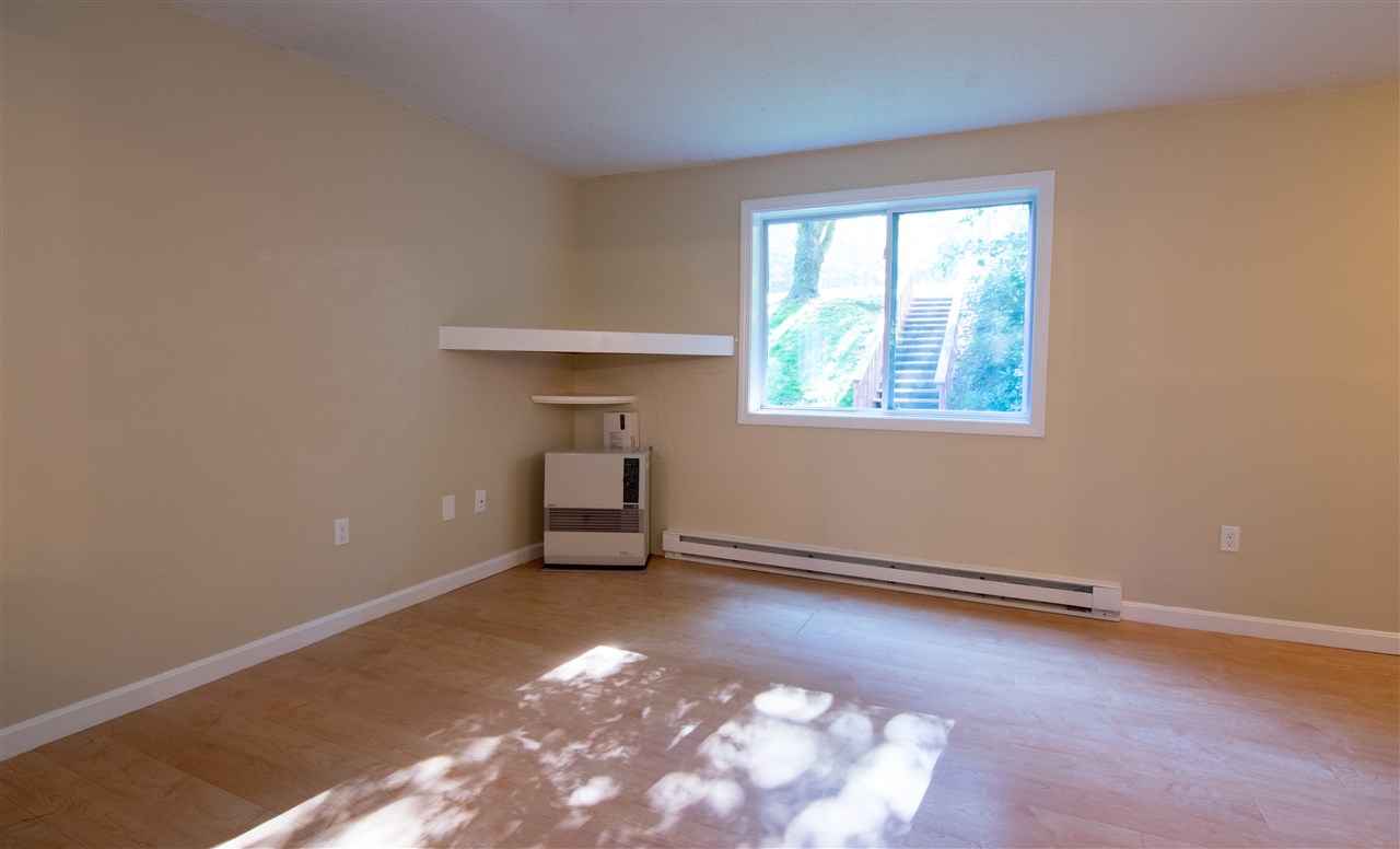 9 R Overlook Drive, Unit R Derry, NH 03038 - Photo 8 of 25