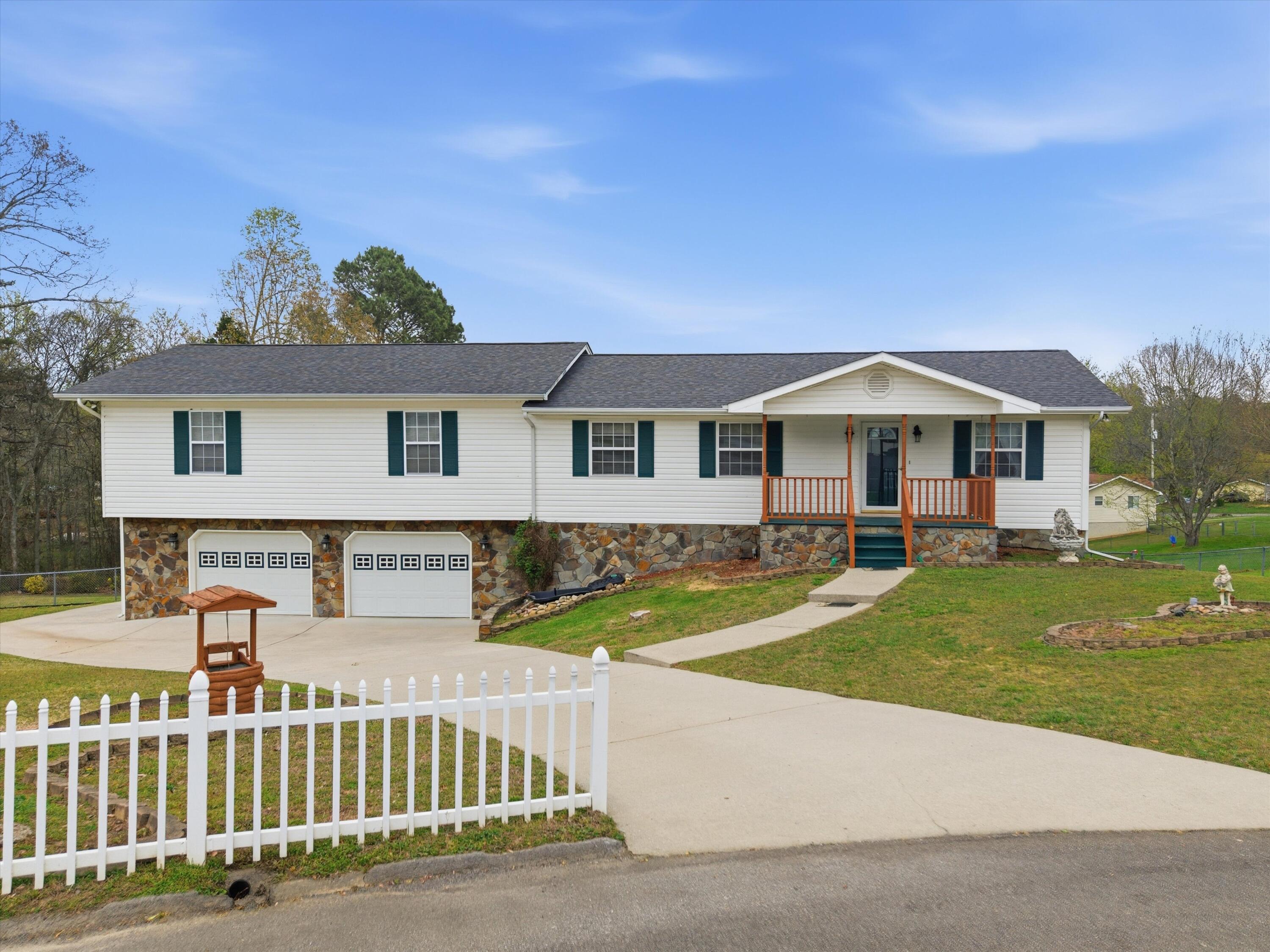 516 Hill Street Ringgold, GA 30736 - Photo 4 of 48 04-516HillSt_041